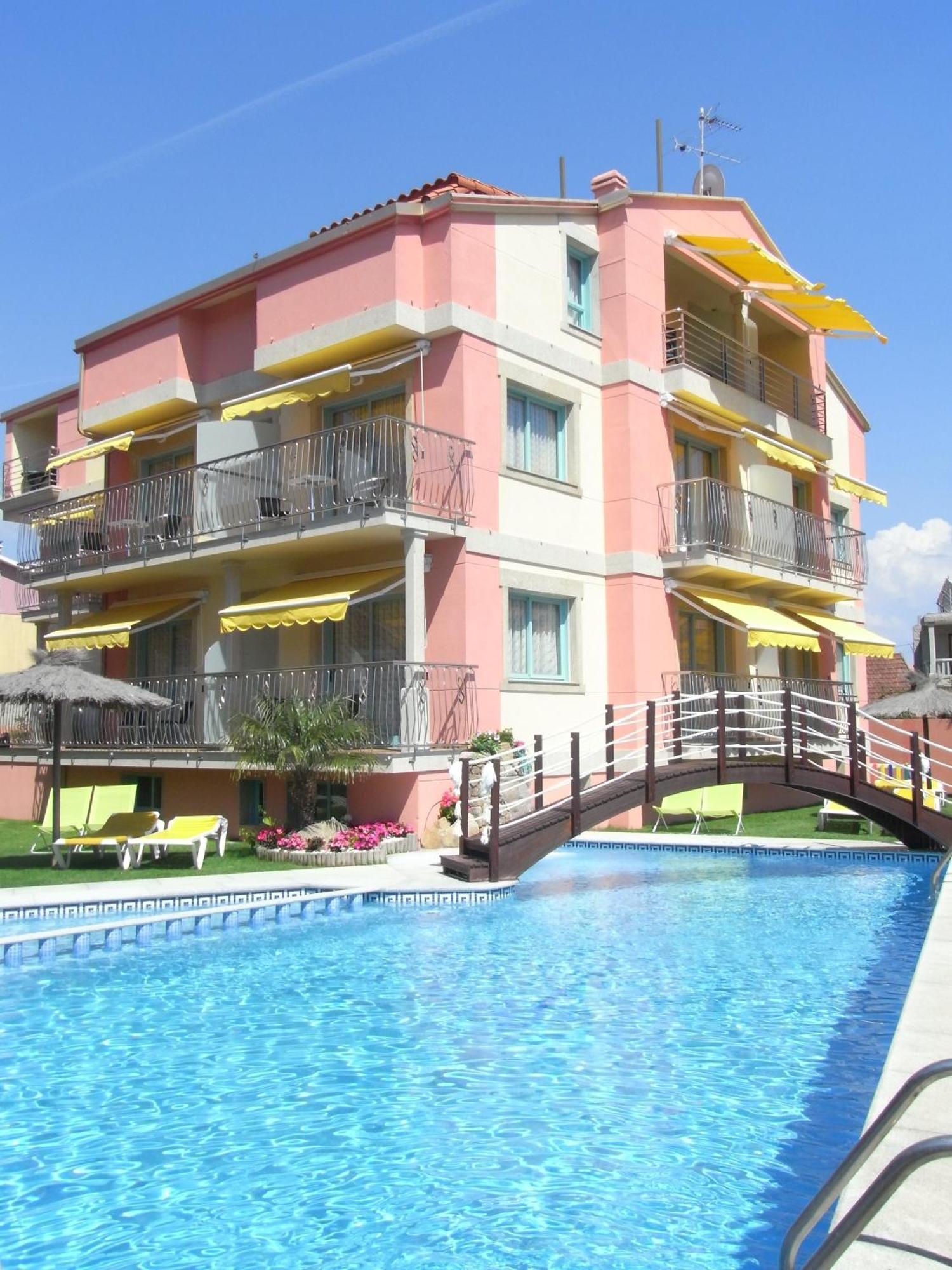 Duerming Velero Apartamentos Санксенсо Екстериор снимка